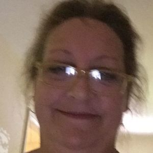 Meet your Posher, Vickie